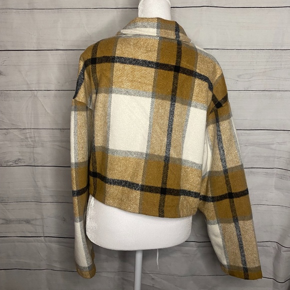 Plaid Jacket - Picture 3 of 3